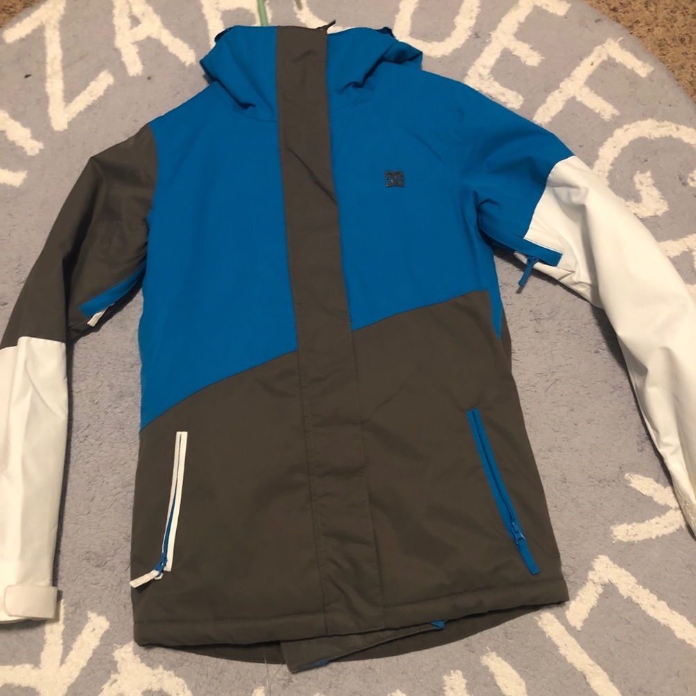COPY - DC Jacket (XS) and Snow pants (S)